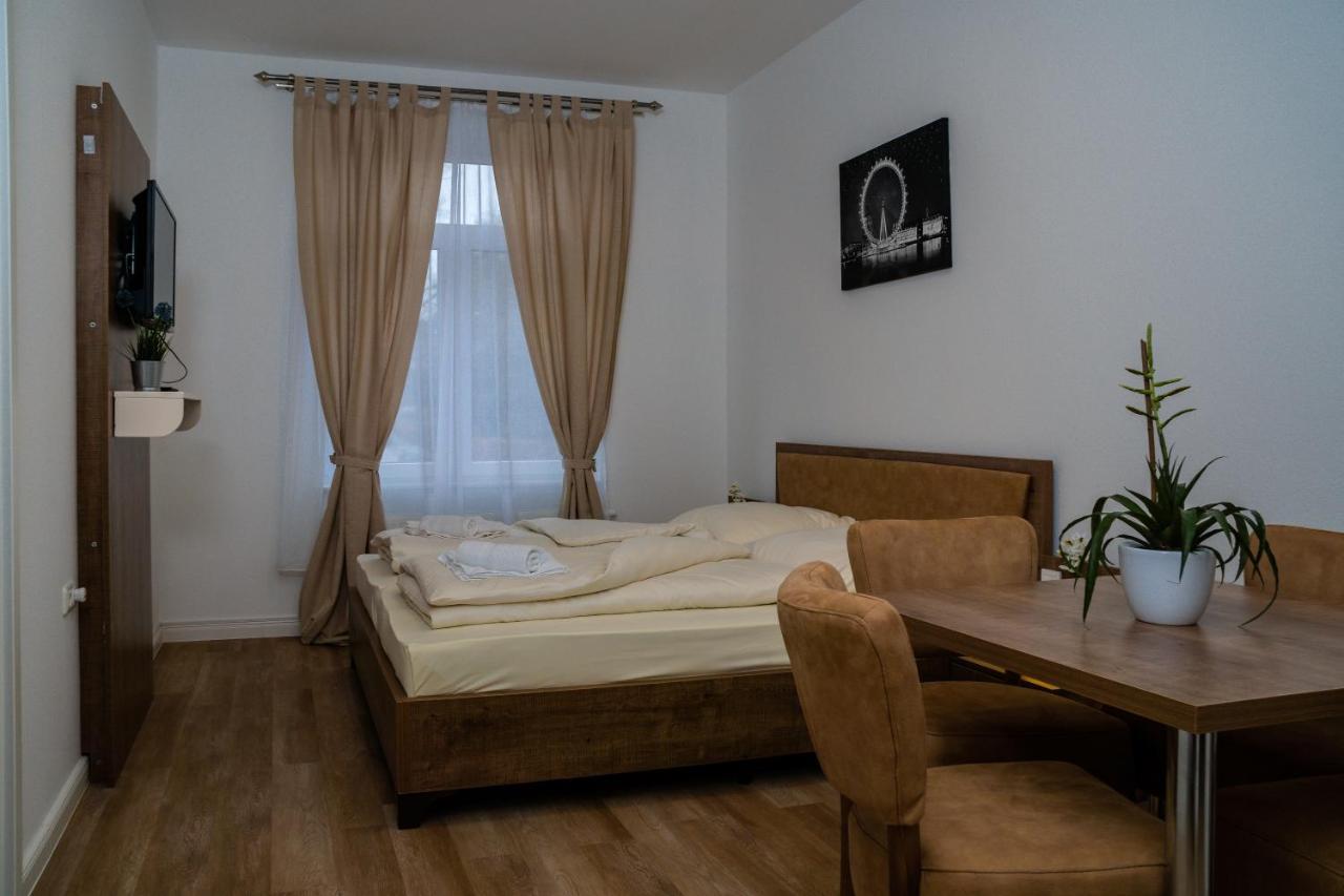 Hotel-Feuerstein Neuenkirchen  Екстер'єр фото